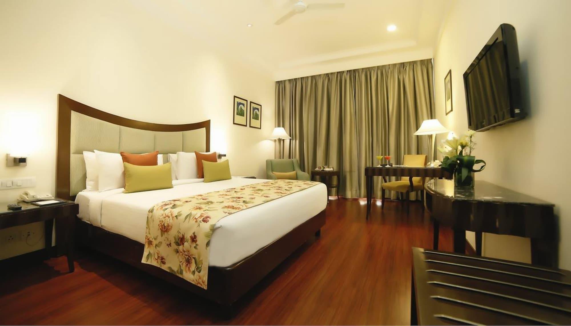 Muse Sarovar Portico Nehru Place Нью-Дели Экстерьер фото
