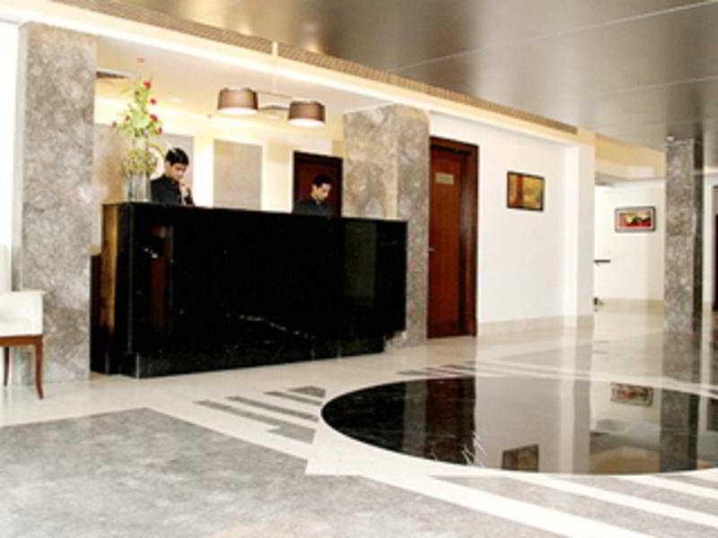 Muse Sarovar Portico Nehru Place Нью-Дели Экстерьер фото