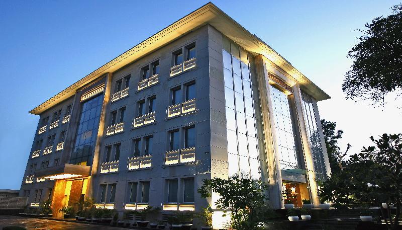 Muse Sarovar Portico Nehru Place Нью-Дели Экстерьер фото