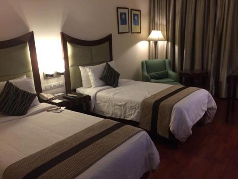 Muse Sarovar Portico Nehru Place Нью-Дели Экстерьер фото